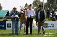 Cesy s majiteli a Erwinem Deluegem. Pro zv�t�en� klikn�te