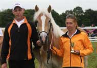 Fantasy � v�t�zka t��dy � Dvoulet�. Pro zv�t�en� klikn�te