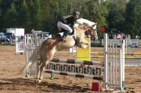 Cale�e to sk��e s rezervou. Pro zv�t�en� klikn�te