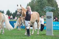 Calera. Pro zv�t�en� klikn�te