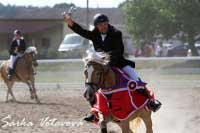 Z�v�re�n� �estn� kolo. Pro zv�t�en� klikn�te