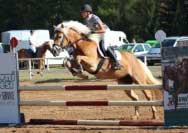 Miriam Z�vesk� s Nivou. Pro zv�t�en� klikn�te